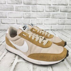 Nike Daybreak Women Size 9 Running Shoes Rattan Wheat Beige White CK2351-201